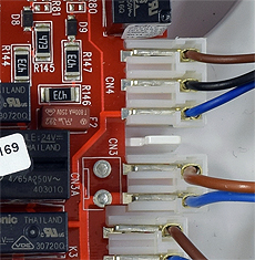 vk unica i32 j25449 pcb cn3 cn4.jpg